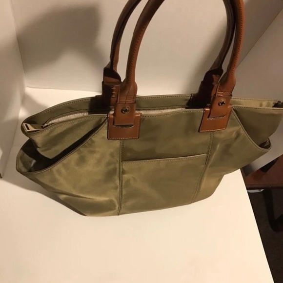 Calvin Klein Purse - Picture 3 of 9